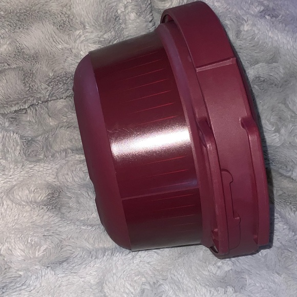 Tupperware Pressure Cooker - Picture 8 of 15